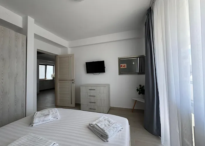 Ida Aparthotel 3*